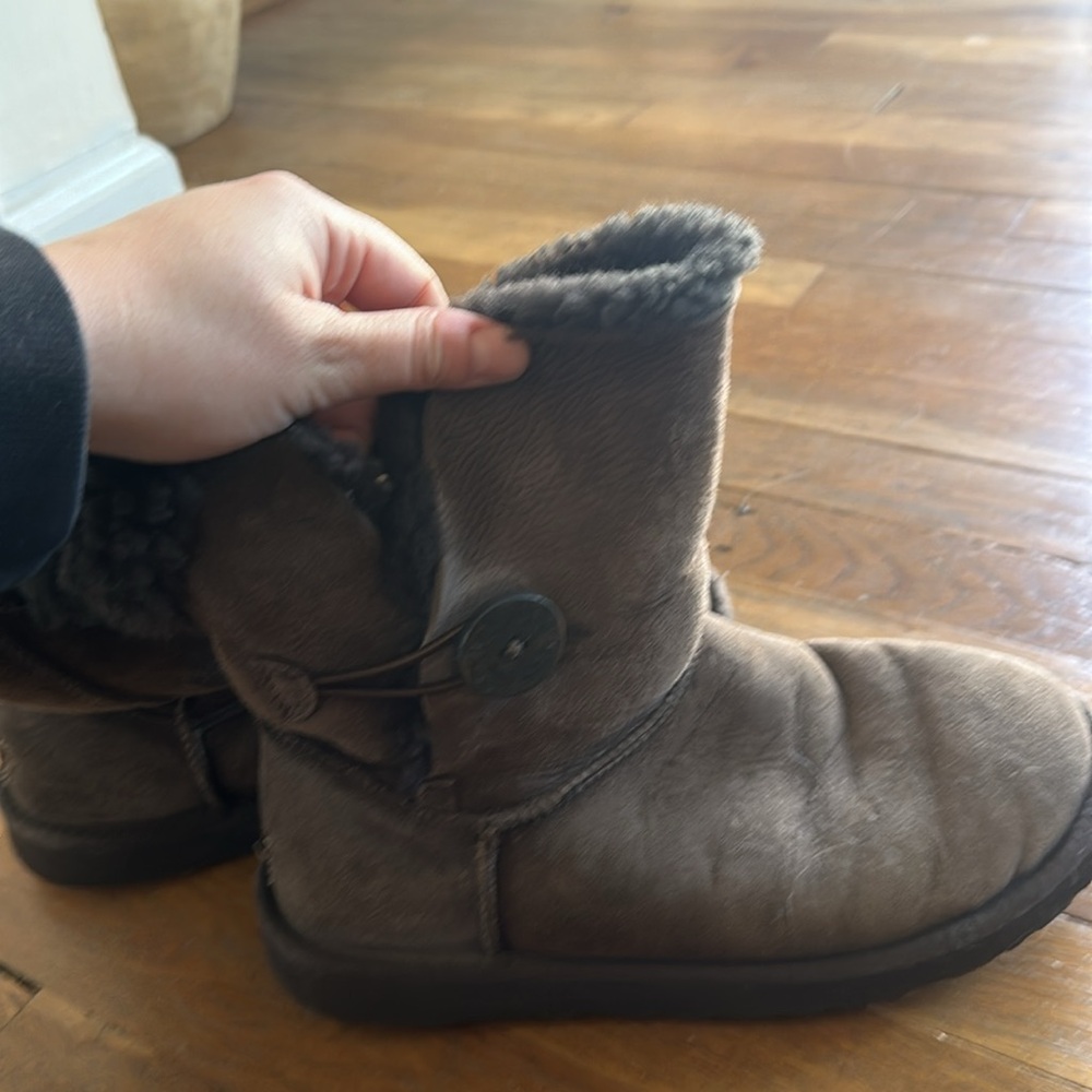 Brown Ugg Boot - image 4